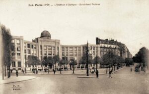 L’histoire des lieux : de l’Institut d’Optique à Groupe Pasteur Mutualité